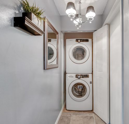 7915 Willow Spring Drive 1223, Lake Worth, FL 33467