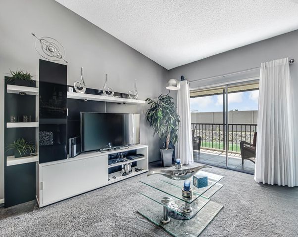 7915 Willow Spring Drive 1223, Lake Worth, FL 33467