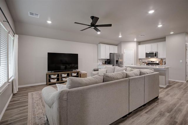7505 NW 143rd Street, Oklahoma City, OK 73142