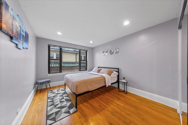 7423 N Sheridan Road 3W, Chicago, IL 60626