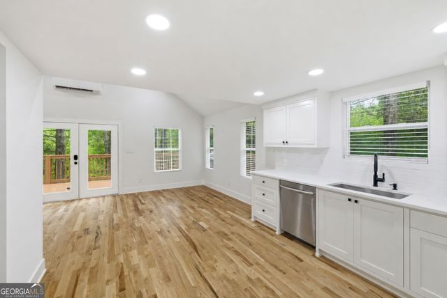 458 Almond Circle, Ellijay, GA 30540