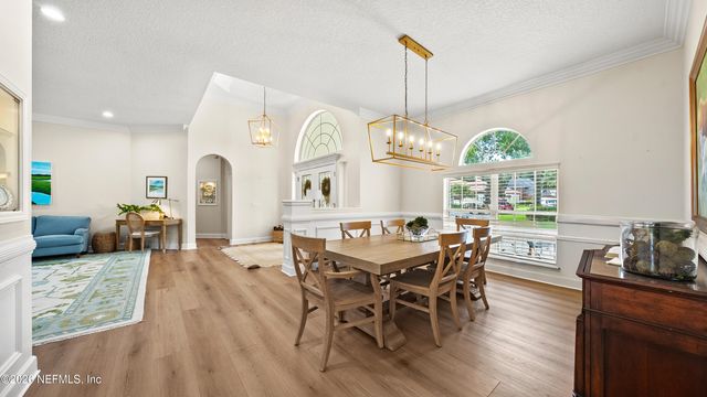 1372 WINDSOR HARBOR Drive, Jacksonville, FL 32225