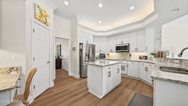 1372 WINDSOR HARBOR Drive, Jacksonville, FL 32225