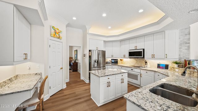 1372 WINDSOR HARBOR Drive, Jacksonville, FL 32225