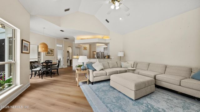 1372 WINDSOR HARBOR Drive, Jacksonville, FL 32225