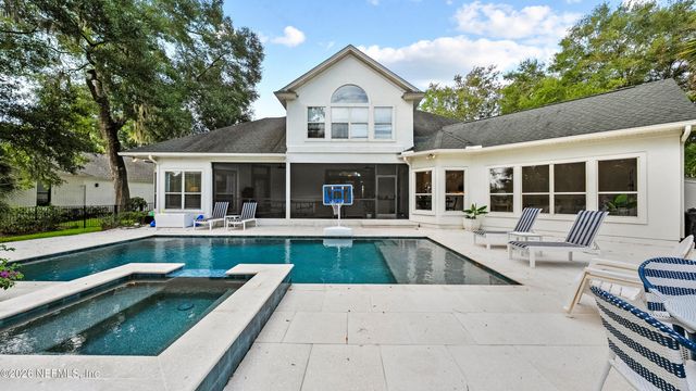 1372 WINDSOR HARBOR Drive, Jacksonville, FL 32225