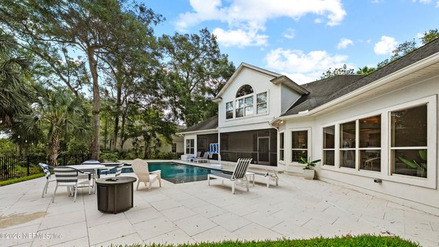 1372 WINDSOR HARBOR Drive, Jacksonville, FL 32225