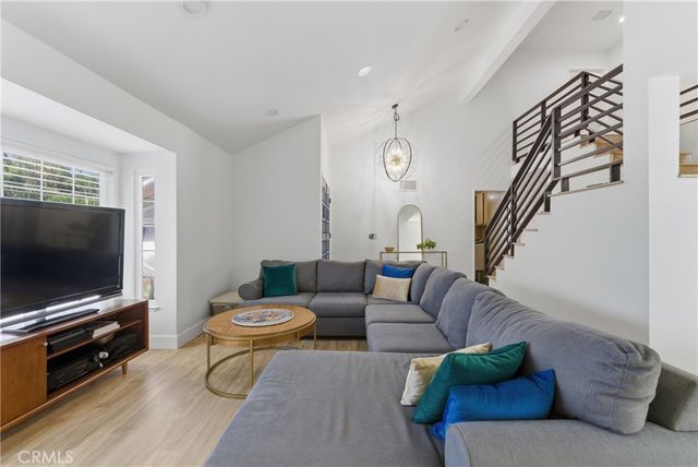 6 Blacksmith Circle, Pomona, CA 91766