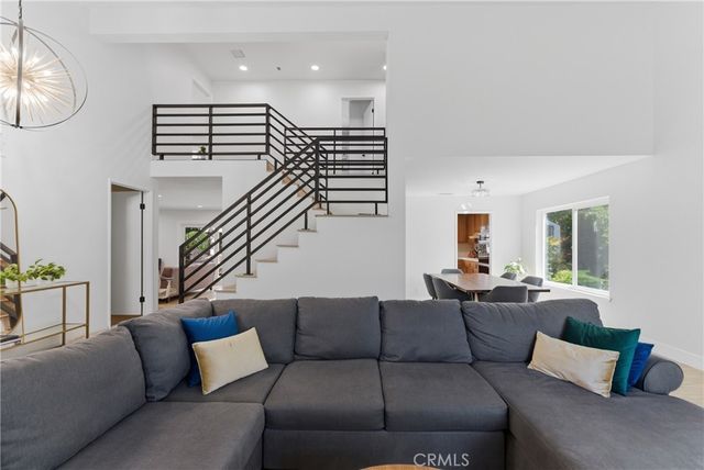 6 Blacksmith Circle, Pomona, CA 91766