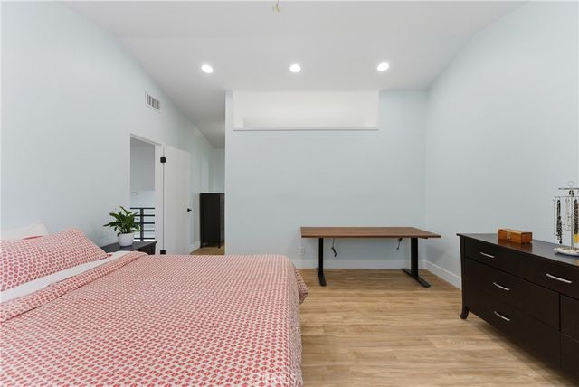 6 Blacksmith Circle, Pomona, CA 91766