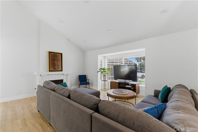 6 Blacksmith Circle, Pomona, CA 91766