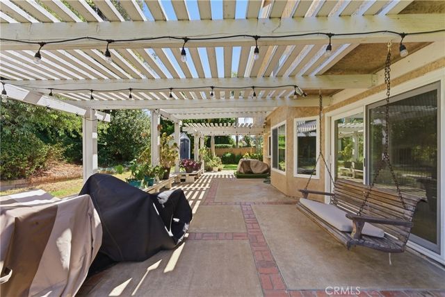6 Blacksmith Circle, Pomona, CA 91766