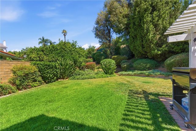 6 Blacksmith Circle, Pomona, CA 91766