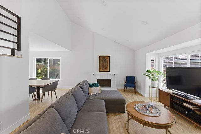 6 Blacksmith Circle, Pomona, CA 91766