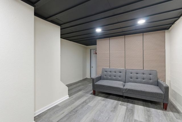 1214 N Sheridan Ave, Wichita, KS 67203