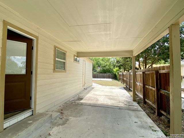 1138 SANTA ANNA, San Antonio, TX 78201