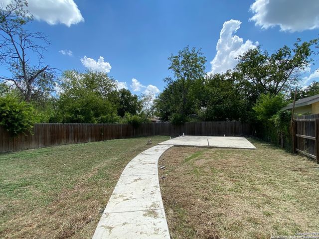 1138 SANTA ANNA, San Antonio, TX 78201