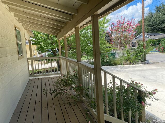 1138 SANTA ANNA, San Antonio, TX 78201