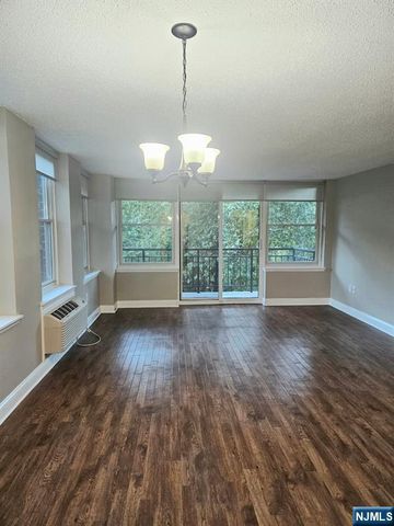 300 Main Street 310, Little Falls, NJ 07424