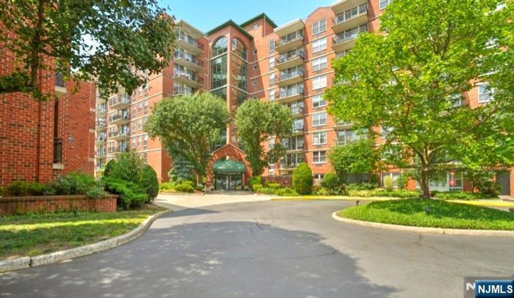 300 Main Street 310, Little Falls, NJ 07424