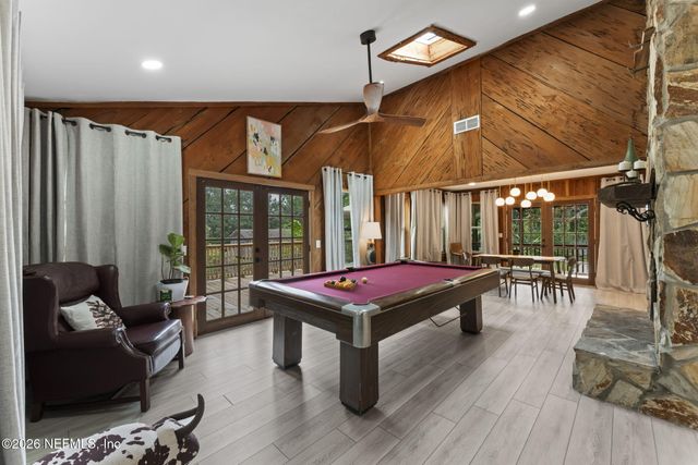 275 CHESWICK OAKS Avenue, Orange Park, FL 32073