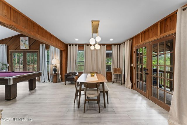 275 CHESWICK OAKS Avenue, Orange Park, FL 32073