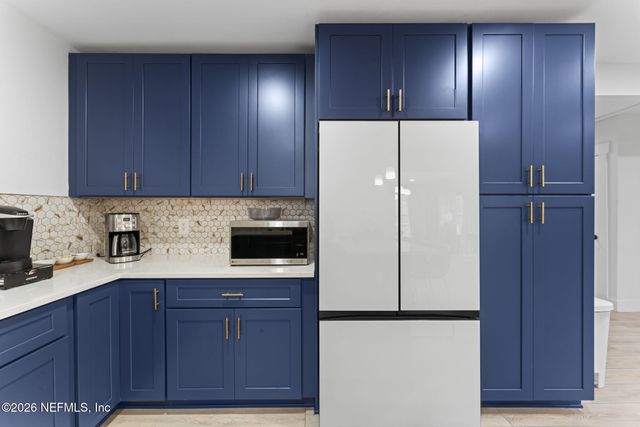 275 CHESWICK OAKS Avenue, Orange Park, FL 32073