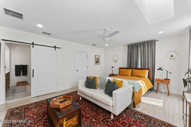 275 CHESWICK OAKS Avenue, Orange Park, FL 32073