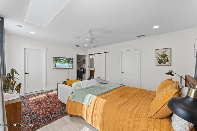 275 CHESWICK OAKS Avenue, Orange Park, FL 32073