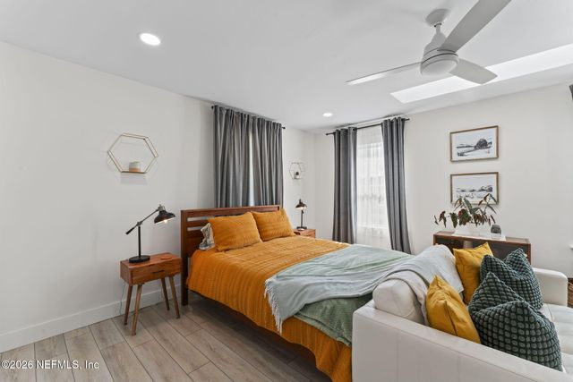 275 CHESWICK OAKS Avenue, Orange Park, FL 32073