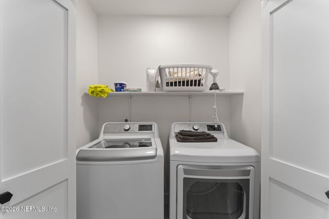 275 CHESWICK OAKS Avenue, Orange Park, FL 32073