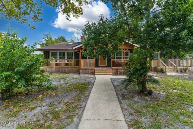 275 CHESWICK OAKS Avenue, Orange Park, FL 32073