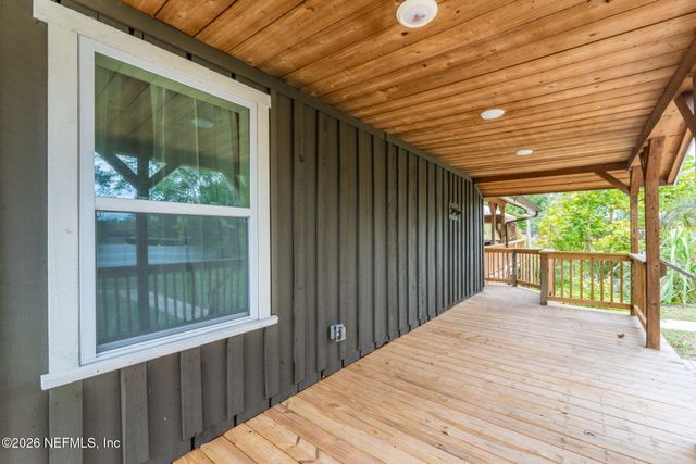 275 CHESWICK OAKS Avenue, Orange Park, FL 32073