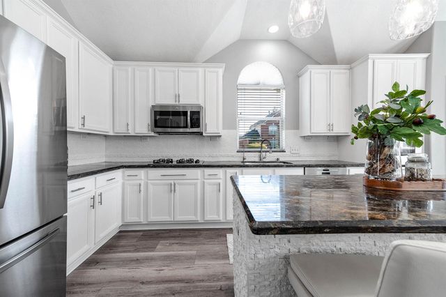 12102 Auburn Shores Court, Pearland, TX 77584