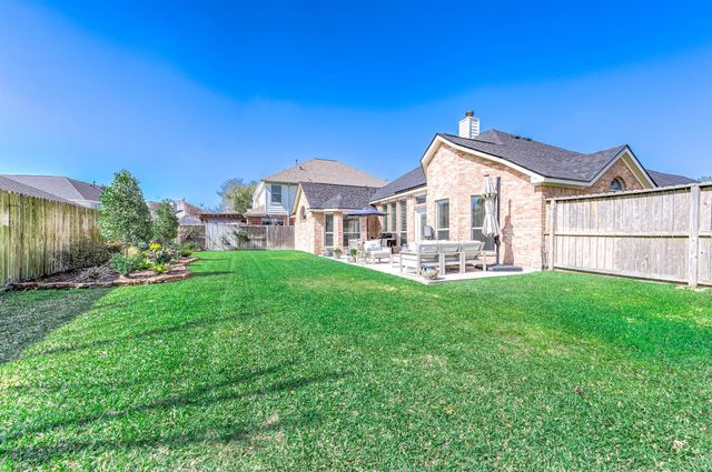 12102 Auburn Shores Court, Pearland, TX 77584