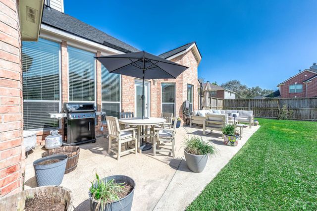 12102 Auburn Shores Court, Pearland, TX 77584