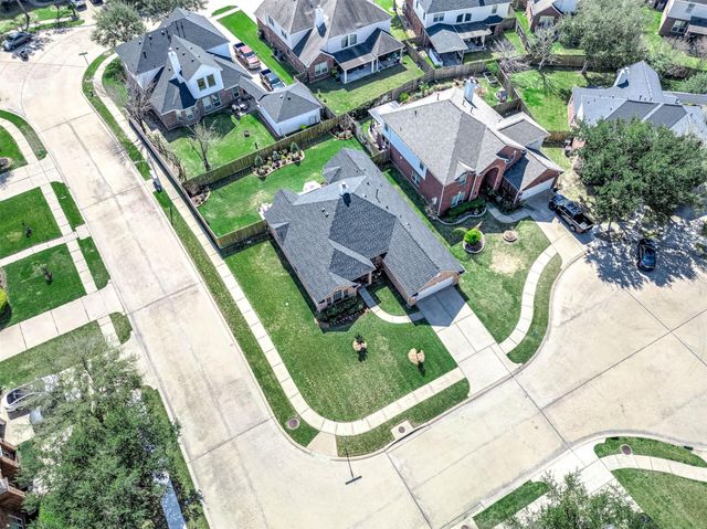 12102 Auburn Shores Court, Pearland, TX 77584