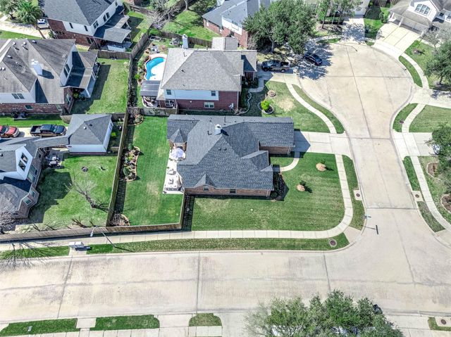 12102 Auburn Shores Court, Pearland, TX 77584