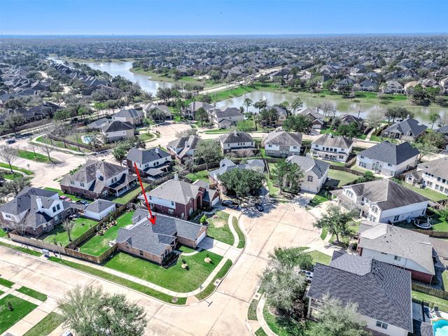 12102 Auburn Shores Court, Pearland, TX 77584