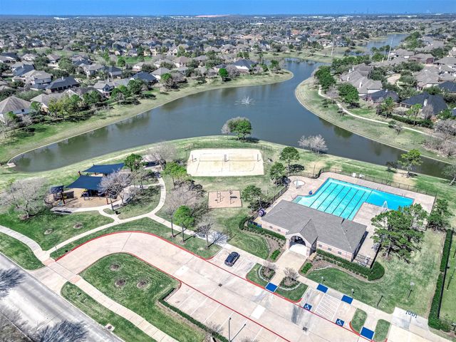 12102 Auburn Shores Court, Pearland, TX 77584