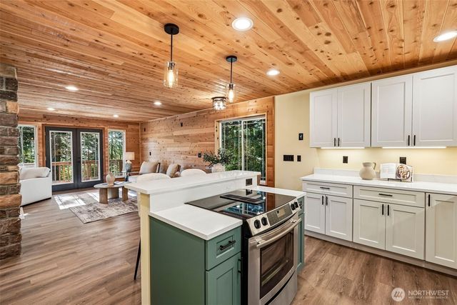 15412 NE Winsor Drive, Brush Prairie, WA 98606