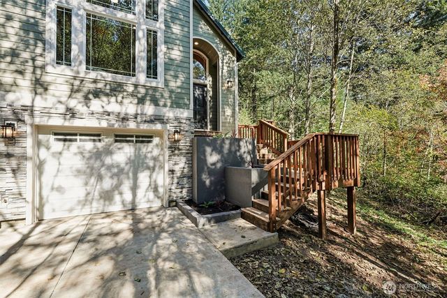 15412 NE Winsor Drive, Brush Prairie, WA 98606