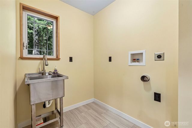 15412 NE Winsor Drive, Brush Prairie, WA 98606