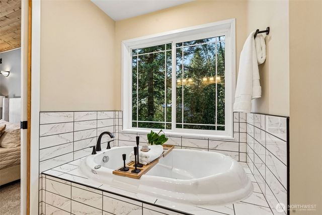 15412 NE Winsor Drive, Brush Prairie, WA 98606