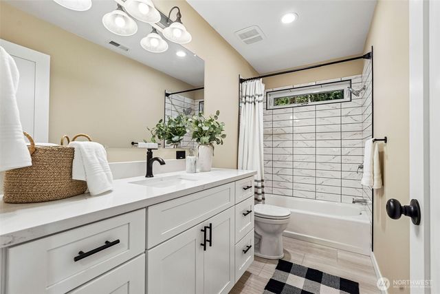15412 NE Winsor Drive, Brush Prairie, WA 98606