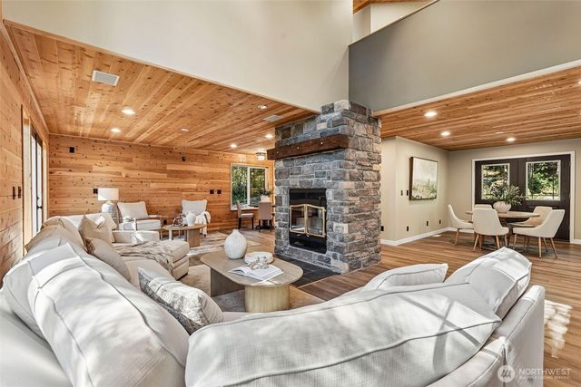 15412 NE Winsor Drive, Brush Prairie, WA 98606