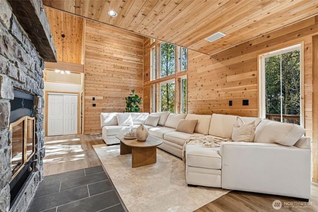 15412 NE Winsor Drive, Brush Prairie, WA 98606