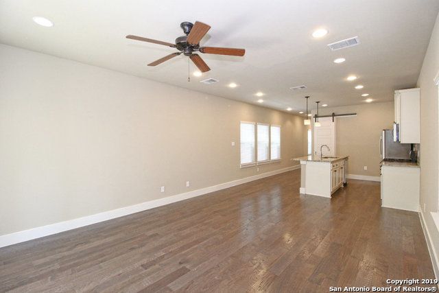 230 CLAREMONT AVE, San Antonio, TX 78209