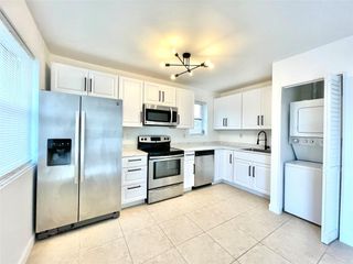 4071 N Dixie Hwy 20, Oakland Park, FL 33334