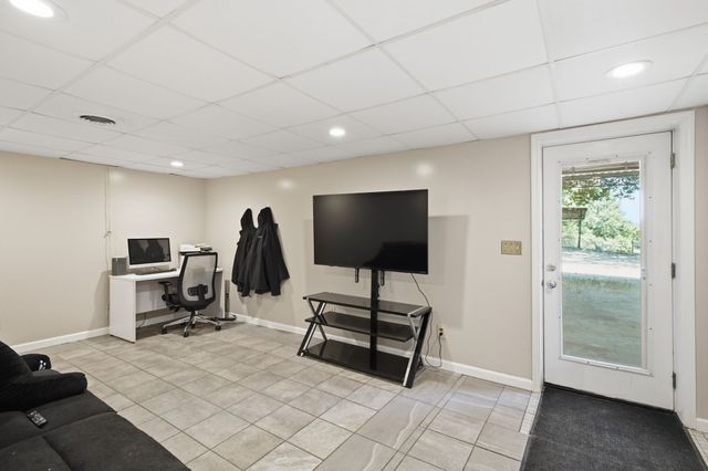 2837 Hopkins Bridge Rd, Lewisburg, TN 37091